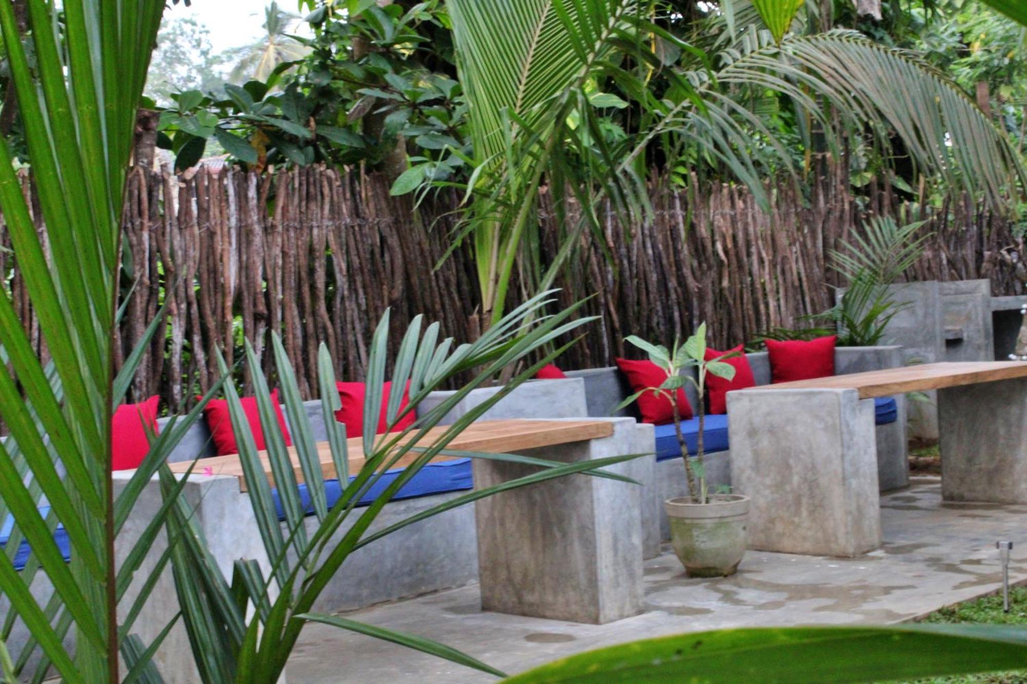 Auberge de jeunesse Pranaya Hiriketiya à Dikwella Extérieur photo